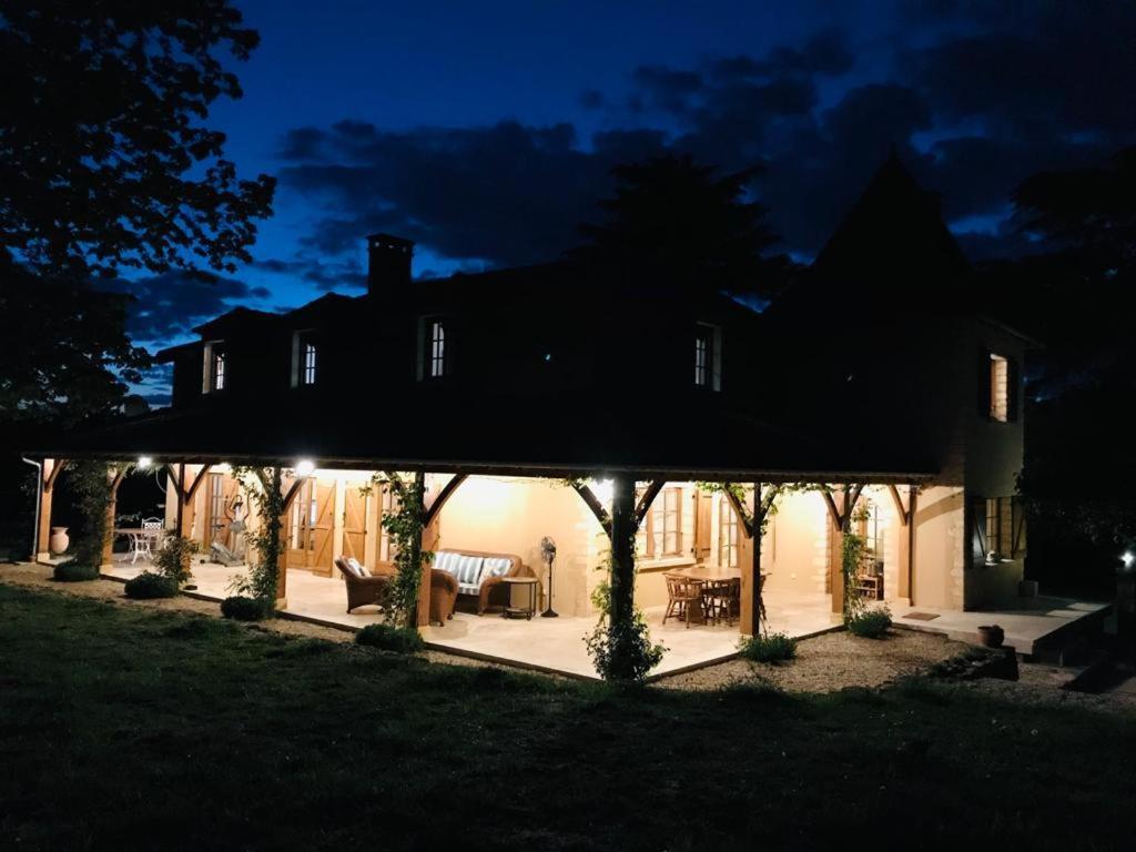Les Cedres Du Linard, Chambres D'Hotes B&B Near Lascaux, Montignac, Sarlat-La-Caneda, Dordogne La Chapelle-Aubareil Exteriör bild